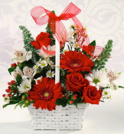 Karışık rengarenk mevsim çiçek sepeti  Çorum online çiçek gönderme sipariş 