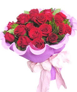 12 adet kırmızı gülden görsel buket  Çorum internetten çiçek satışı 