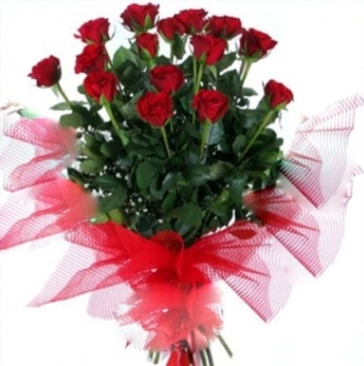 15 adet kırmızı gül buketi  Çorum uluslararası çiçek gönderme 